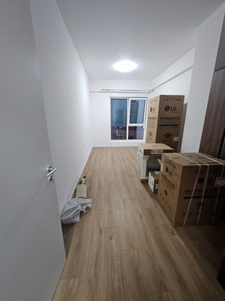 Tirane, jepet me qera apartament 2+1 , 95 m² 500 € (Kompleksi OXA)