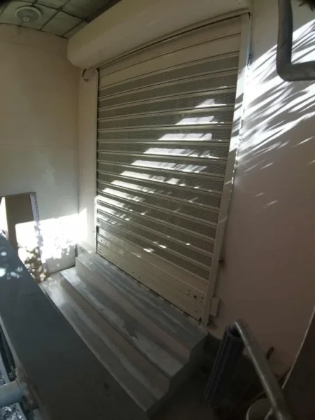 Tirane, shitet apartament 2+1+Ballkon Kati 1, 159.999 € (Rruga Kol Popa prane fushave Ali Demi)