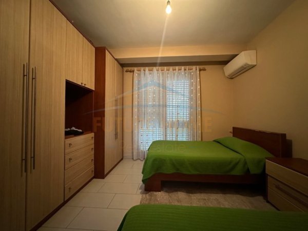 Tirane, shitet apartament Kati 2, 160 m² 190.000 € (UNAZA E RE)