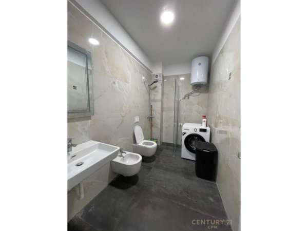 Tirane, shitet apartament 1+1 Kati 1, 58 m² 135.000 € (Liqeni i thate)