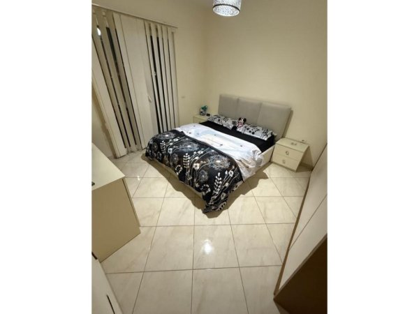 Tirane, shitet apartament 1+1+Ballkon Kati 8, 78 m² 110.000 € 