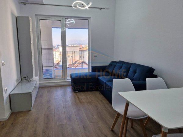 Tirane, jepet me qera apartament 1+1 Kati 3, 53 m² 450 € (kompleksi kaimi)