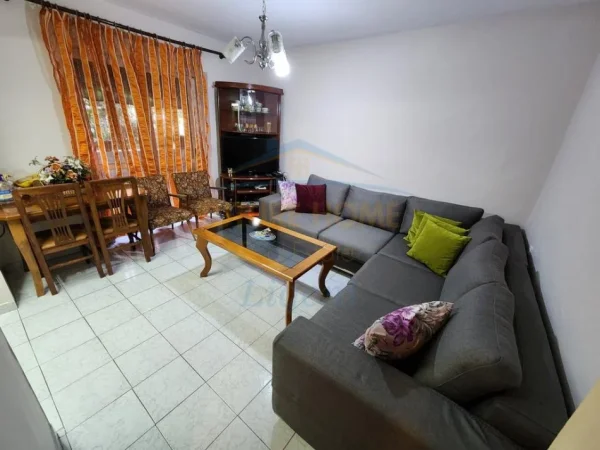 Tirane, shitet Kati 3, 88 m² 185.000 € (SHKOLLA BALETIT)
