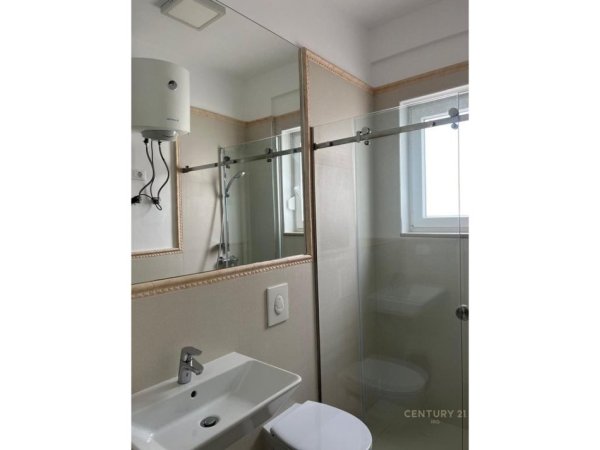 Dhermi - Palase, shitet Vile 1 Katshe Kati 1, 246 m² 650.000 € (Rezidenca “White Rock”)