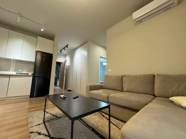 Tirane, shitet apartament 2+1 , 100 m² 229.000 € (kopshti botanik)