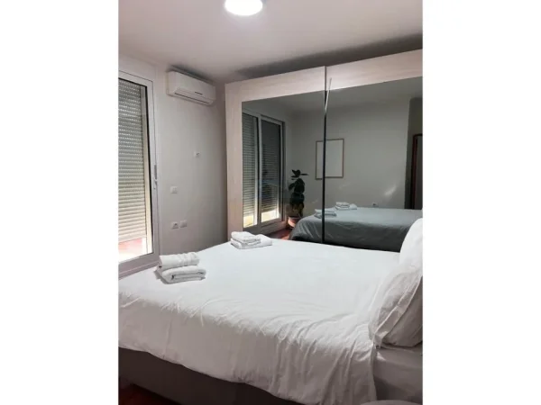 Tirane, shitet apartament Kati 10, 197 m² 600.000 € (BLLOKU)