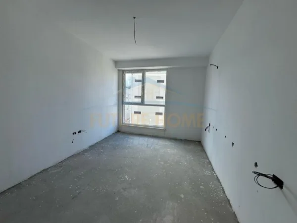 Tirane, shitet apartament Kati 2, 199 m² 360.000 € (STACIONI I TRENIT)