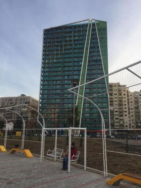 Tirane, shitet apartament 2+1 , 145 m² (ambasador 3)