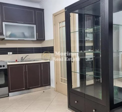 Tirane, jepet me qera 1+1 Kati 5, 60 m² 500 € (Rr. Haxhi Hysen Dalliu, Prokuroria)