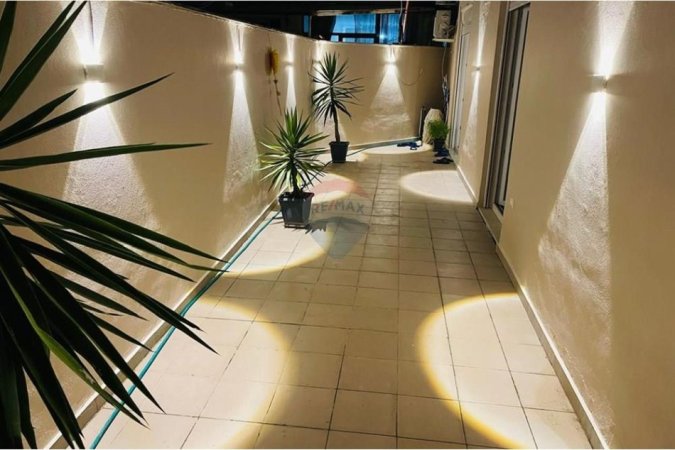 Tirane, shitet apartament 2+1 , 125 m² 185.000 € (KMY, Tiranë)