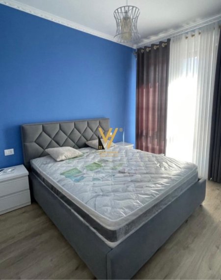 Tirane, jepet me qera apartament 2+1+Ballkon Kati 4, 106 m² 1.150 € (MYSLYM SHYRI)