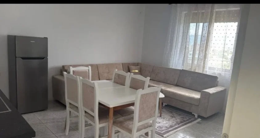 Tirane, jepet me qera apartament 1+1+Ballkon Kati 2, 330 € (Myslym Shyri, Perballe Someg.)