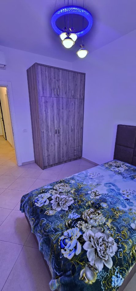 Tirane, jepet me qera apartament 3+1+Ballkon Kati 7, 110 m² 750 € (Farmacia 10)