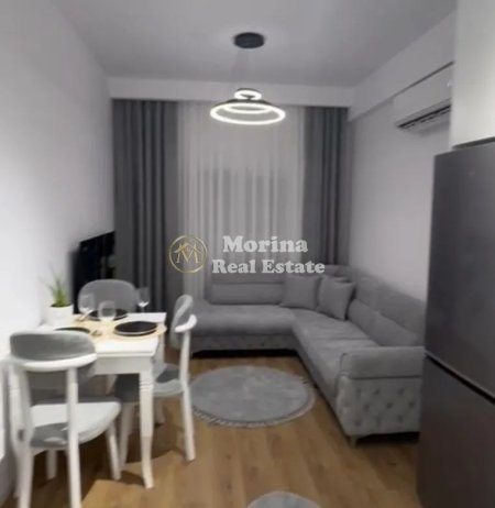 Tirane, jepet me qera apartament 1+1+Ballkon Kati 6, 69 m² 450 € (Ali Demi, Kompleksi Kadiu)