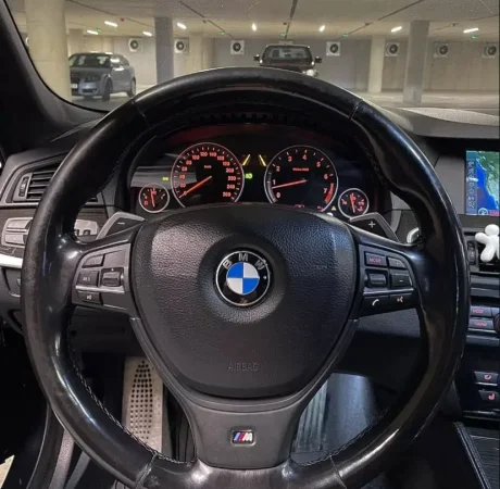 Tirane, shitet makine Bmw Benzin, automatik Klima 229.000 km 9.000 €