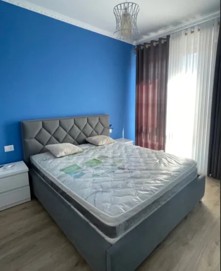Tirane, jepet me qera apartament 2+1 Kati 4, 80 m² 1.200 € (MYSLYM SHYRI)