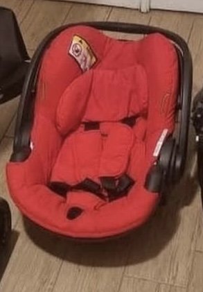 Tirane, shes Karroce Stokke 3 ne 1 330 €