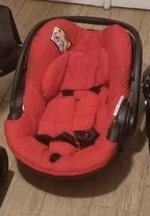 Tirane, shes Karroce Stokke 3 ne 1 cmimi 250 €