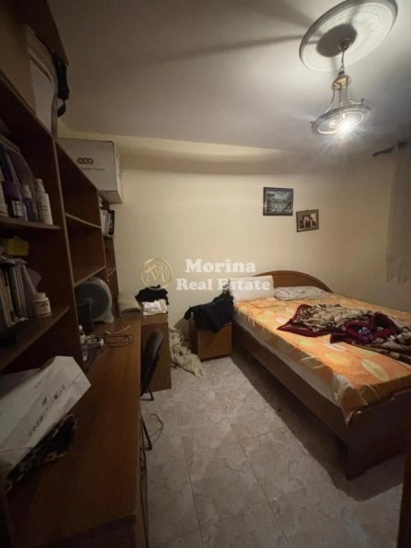 Tirane, jepet me qera apartament 1+1+Ballkon Kati 3, 65 m² 450 € (Farmacia 10)