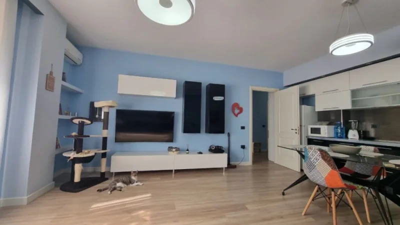 Tirane, shes apartament 2+1+Ballkon Kati 4, 109 m² 175.000 € 