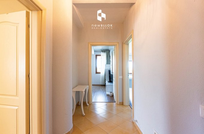 Jepet Apartament Me Qera : Fantastik  2+1+2Wc & 2 Parkime 780€/Muaj ( 📍Liqeni Artificial - - Shkolla Willson) Pamje Panoramike nga Liqeni 🏞