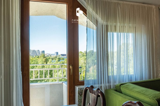 Jepet Apartament Me Qera : Fantastik  2+1+2Wc & 2 Parkime 780€/Muaj ( 📍Liqeni Artificial - - Shkolla Willson) Pamje Panoramike nga Liqeni 🏞