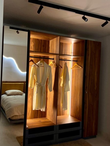 Tirane, jepet me qera apartament 2+1 Kati 4, 550 € 