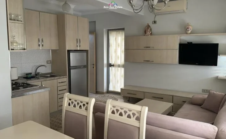 Tirane, jepet me qera apartament 2+1+Ballkon Kati 5, 100 m² 650 € (tek Pallati Al-Mak)