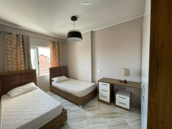 Tirane, jepet me qera apartament 2+1 Kati 9, 98 m² 750 € (myslym shyri)