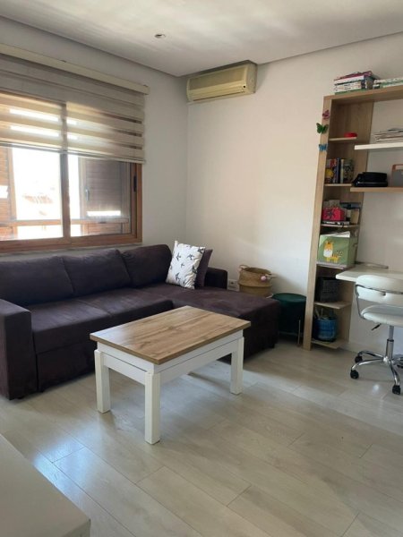 Tirane, jepet me qera apartament 1+1 Kati 5, 48 m² 500 € (Pranë Kesh-it, Vasil Shanto, Tiranë)