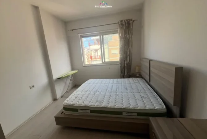 Tirane, jepet me qera apartament 1+1 Kati 9, 70 m² 600 € (tek Kompleksi Vizion Plus)