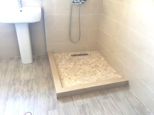 Tirane, jepet me qera apartament 1+1 Kati 4, 67 m² 380 € (shefqet kuka)