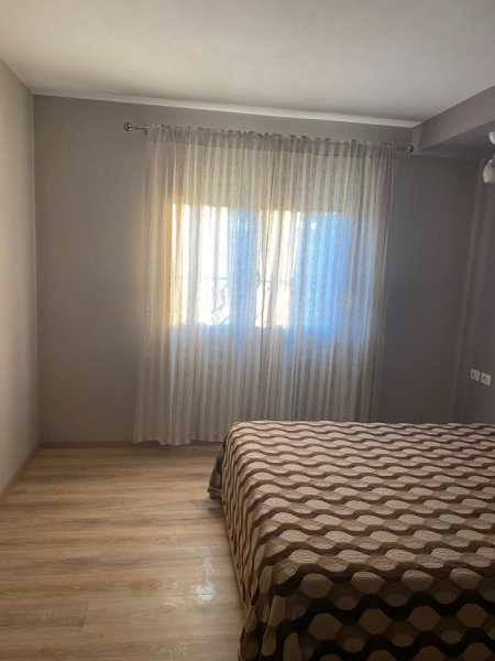 Tirane, jap me qera apartament 1+1 Kati 0, 60 m² 430 € 