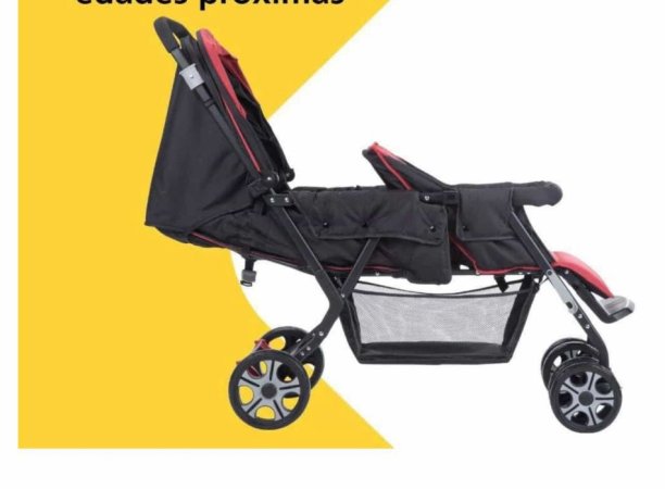 SHITET – Karrocë për binjakë / fëmijë me moshë të afërt. Në gjendje shumë të mirë ,Shumë praktike, e lehtë për t’u përdorur, E përshtatshme për dy fëmijë (binjakë ose moshë të ngjashme) Çmimi: 8.000 Lekë