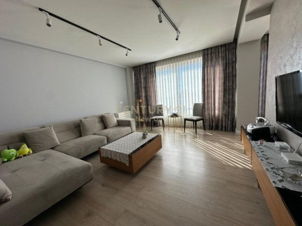 Durres, shitet apartament 2+1+Aneks+Ballkon Kati 8, 129 m² 280.000 € (Vollga , Durres)