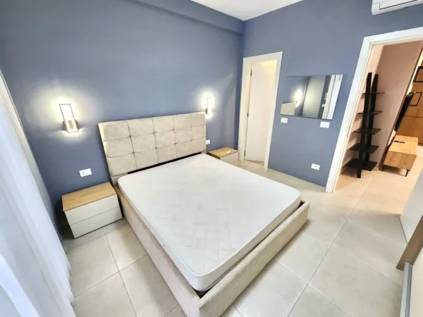 Penthouse me Qera: 2+1+2wc & verandë gjigande ~ (📍Kodra e diellit - ngitur me kopshtin Botanik) || 1,000€/Muaj 🔥