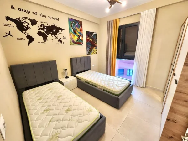 Penthouse me Qera: 2+1+2wc & verandë gjigande ~ (📍Kodra e diellit - ngitur me kopshtin Botanik) || 1,000€/Muaj 🔥