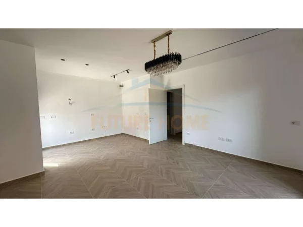Tirane, shitet apartament 3+1+Ballkon Kati 1, 130 m² 230.000 € (Oasis Residence)