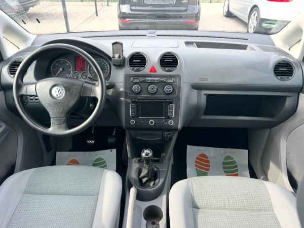 Volkswagen CADDY 1.9 NAFTE 👉 2010 👈 kambio MANUALE 6.200 €