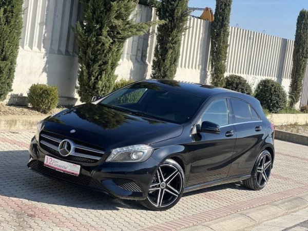 MERCEDES - BENZ A 200 NAFTE 👉 2015 👈 kambio AUTOMATIKE - FULL OPTION 10.700 €
