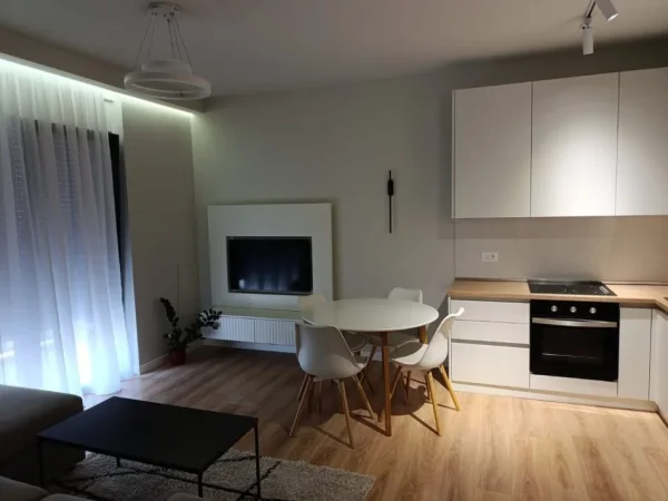 Tirane, shitet apartament 2+1+Ballkon Kati 1, 96 m² 230.000 € (Kodra e Diellit)