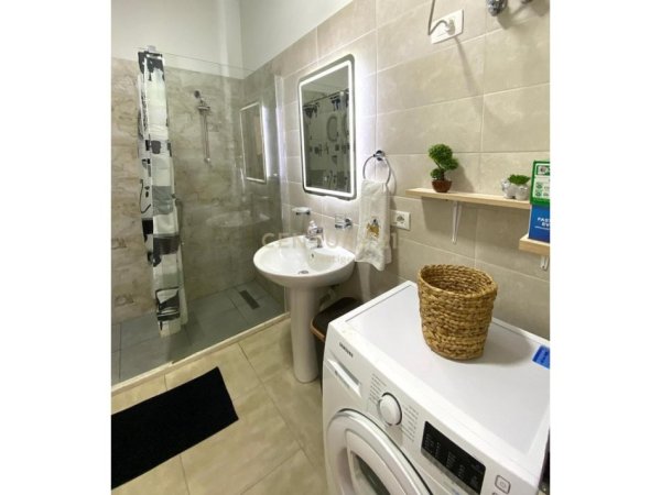 Tirane, jepet me qera apartament 2+1 Kati 3, 96 m² 600 € (Mangalem 21)