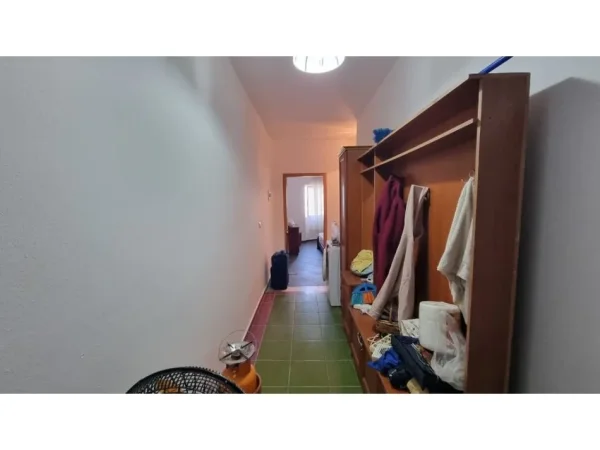 Tirane, jepet me qera apartament 2+1 Kati 6, 84 m² 480 € 