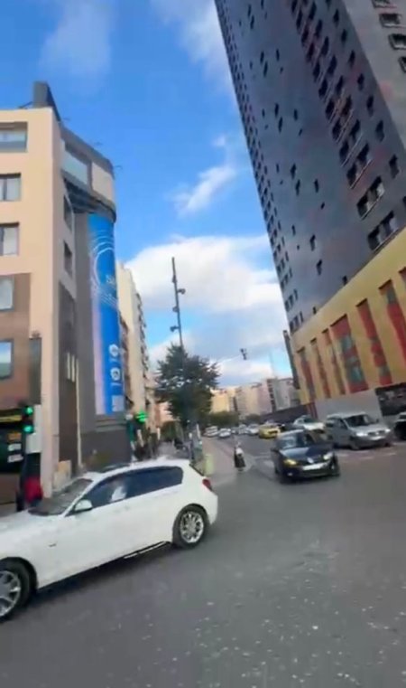 Ambient me Qira për Zyra – Rruga Fortuzi (Rruga Fortuzi)