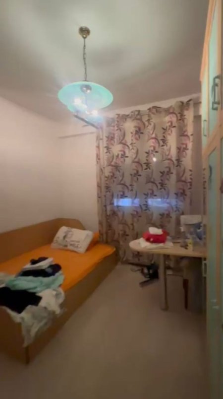 Ambient me Qira për Zyra – Rruga Fortuzi (Rruga Fortuzi)