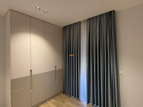 Tirane, jepet me qera apartament 2+1+Ballkon Kati 7, 86 m² 650 € (5 maji)