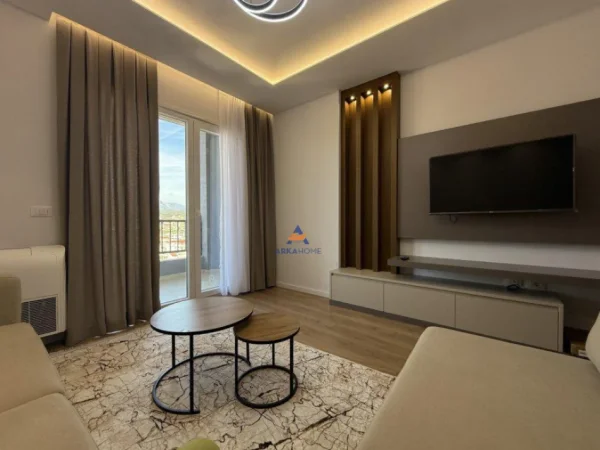 Tirane, jepet me qera apartament 2+1+Ballkon Kati 7, 86 m² 650 € (5 maji)