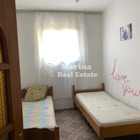 Tirane, jepet me qera apartament 3+1 Kati 2, 120 m² 600 € (Rruga Bardhyl)