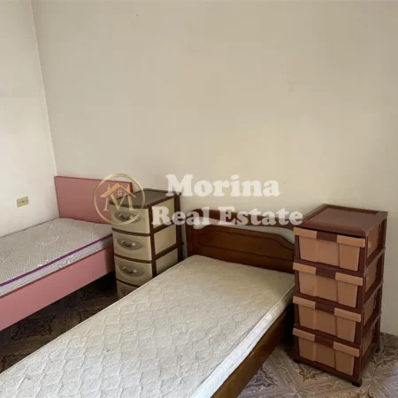 Tirane, jepet me qera apartament 3+1 Kati 2, 120 m² 600 € (Rruga Bardhyl)