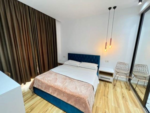 Tirane, shitet apartament 1+1 Kati 4, 75 m² 175.000 Euro (Shsallvaret)